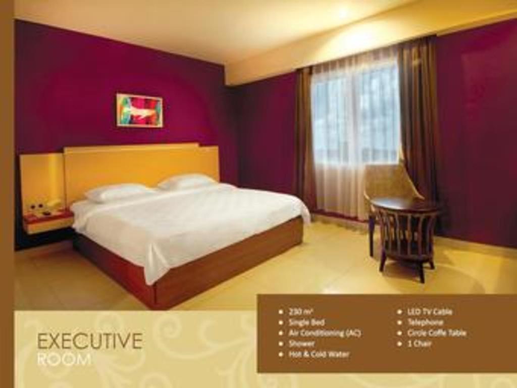 Borneo Hotel Pontianak Kültér fotó