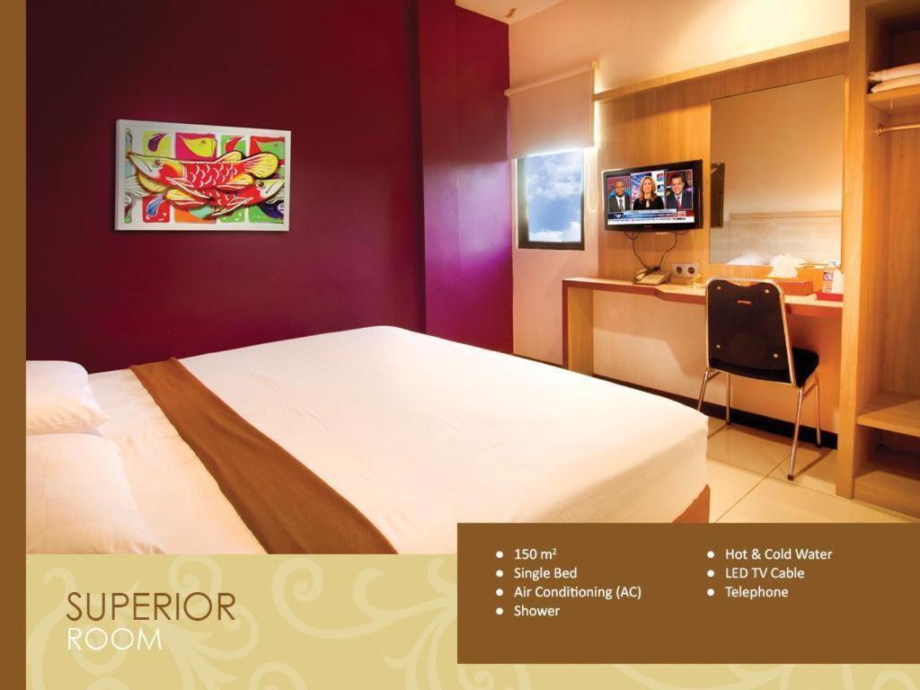 Borneo Hotel Pontianak Kültér fotó