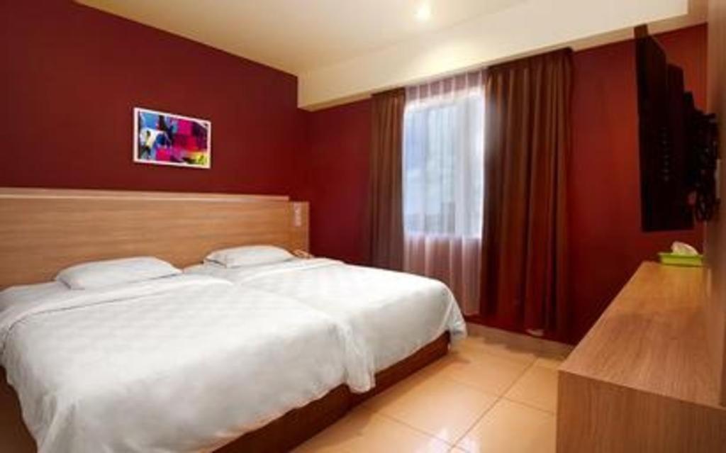 Borneo Hotel Pontianak Kültér fotó