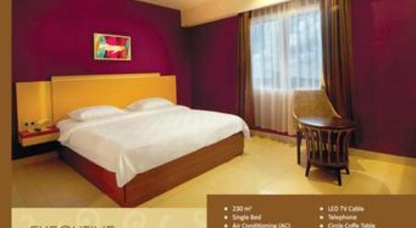 Borneo Hotel Pontianak Kültér fotó