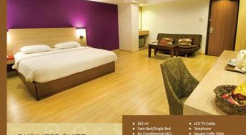 Borneo Hotel Pontianak Kültér fotó