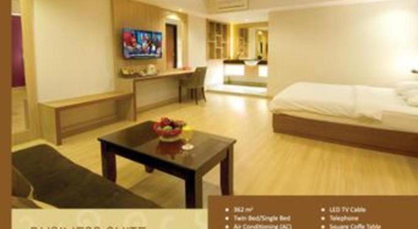 Borneo Hotel Pontianak Kültér fotó