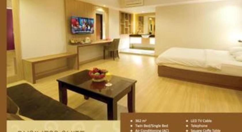 Borneo Hotel Pontianak Kültér fotó